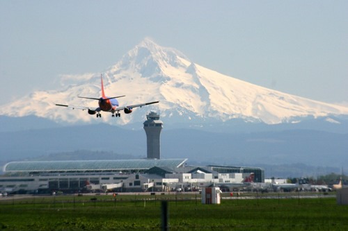 Oregon Airports Receive More Than 13M In Federal Funding   Shutterstock 557672 